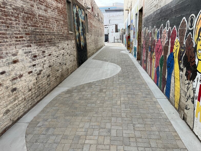 More Photos Of 475-479 W 4th St, San Bernardino General Retail For Lease