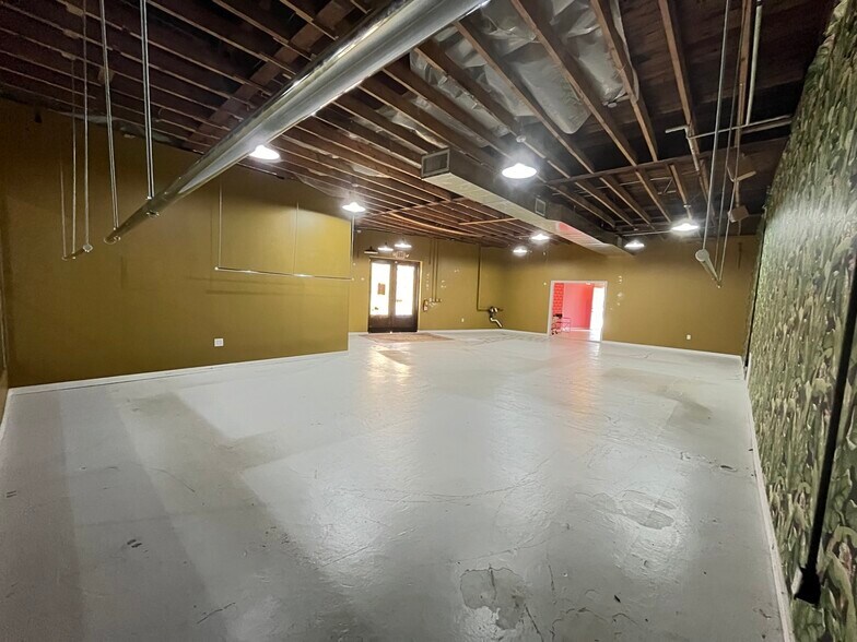 More Photos Of 1114 Porter Rd, Nashville Freestanding For Lease