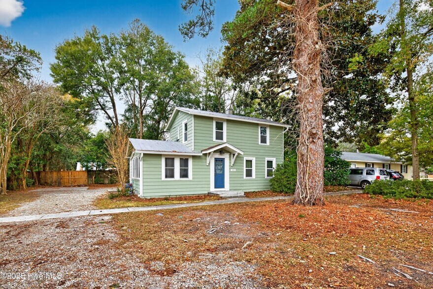 More Photos Of , Wilmington Unknown For Sale