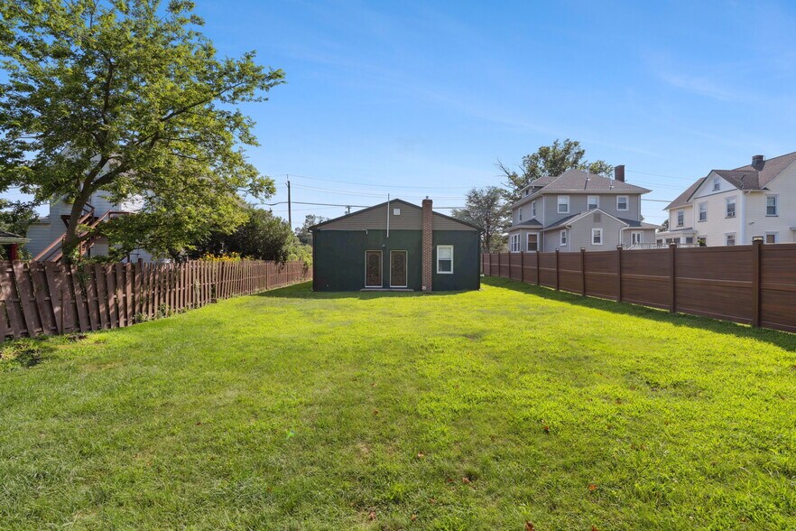 More Photos Of 187-189 N Main St, Milltown Medical For Sale