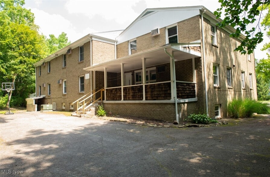 More Photos Of 101 S Elruth Ave, Girard Apartments For Sale