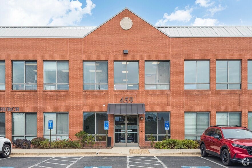 More Photos Of 459 Herndon Pky, Herndon Medical For Sale