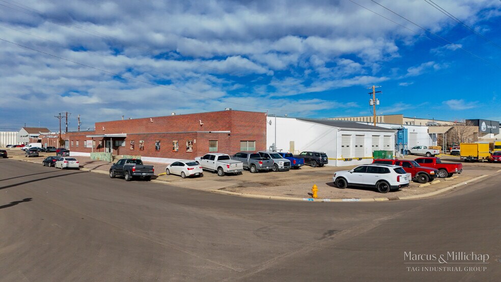 More Photos Of 4200 Kearney St, Denver Warehouse For Sale