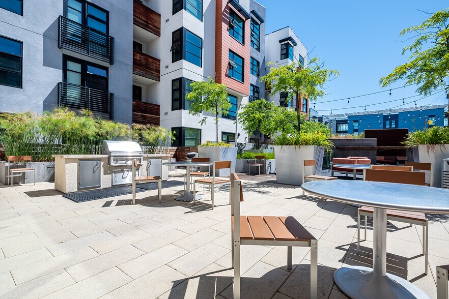 More Photos Of 1155 4th St, San Francisco Apartments For Lease