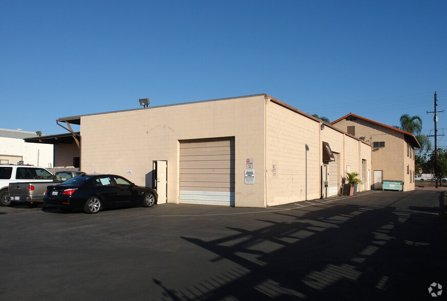 More Photos Of 1255-1259 Callens Rd, Ventura Office For Lease