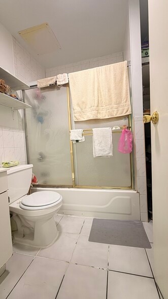 More Photos Of 208 38th St, Union City Apartments For Sale