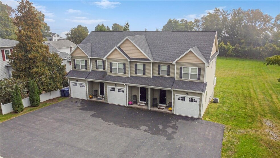 More Photos Of 8388 Bay St, Sodus Point Apartments For Sale