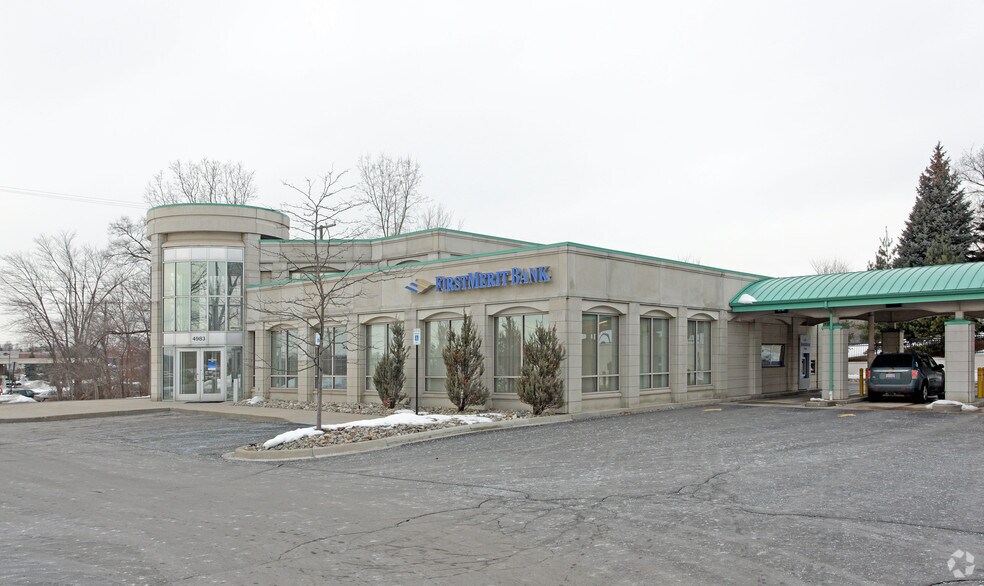 More Photos Of 4983 S Baldwin Rd, Lake Orion Bank For Sale
