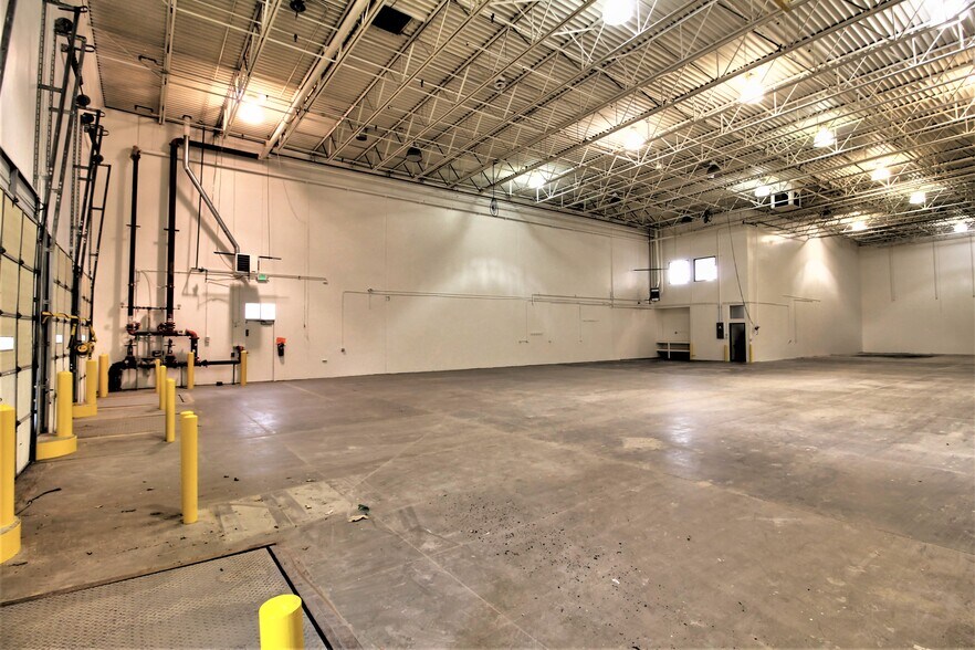 More Photos Of 6268 Monarch Park Pl, Longmont Industrial For Lease