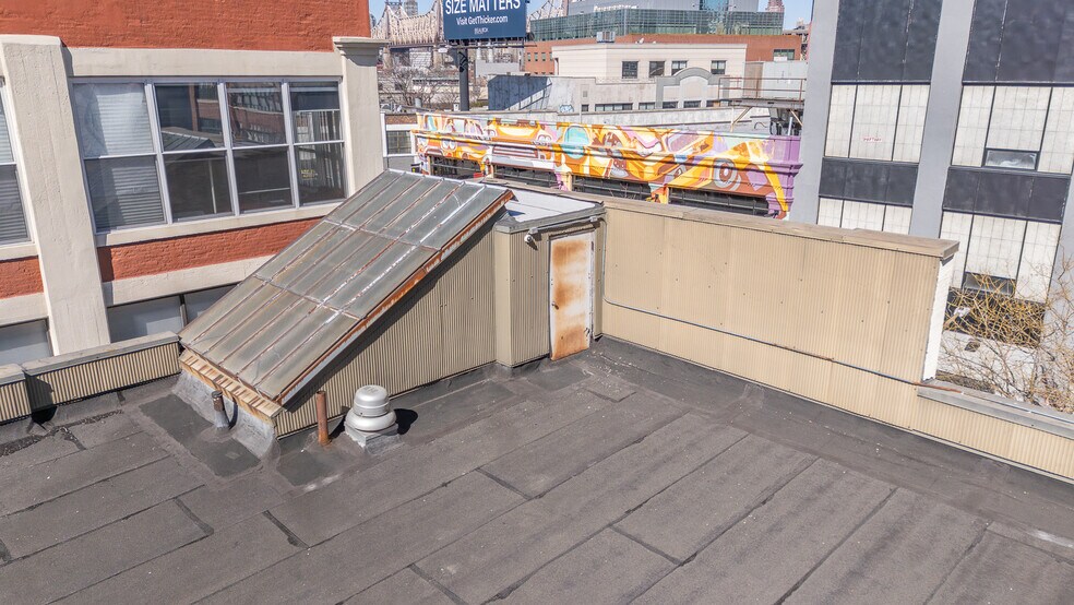 More Photos Of 2124 44th Ave, Long Island City Warehouse For Sale