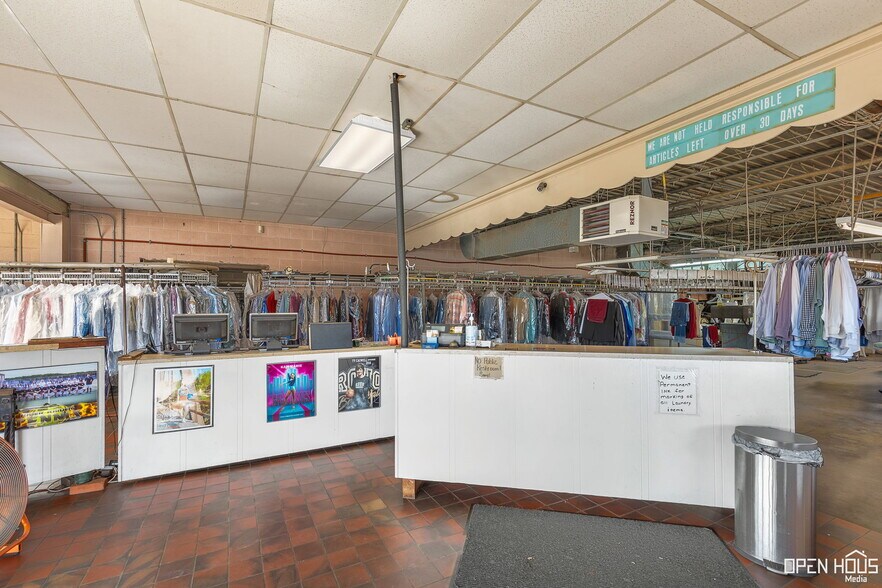 More Photos Of 1915 Kemp Blvd, Wichita Falls Office For Sale