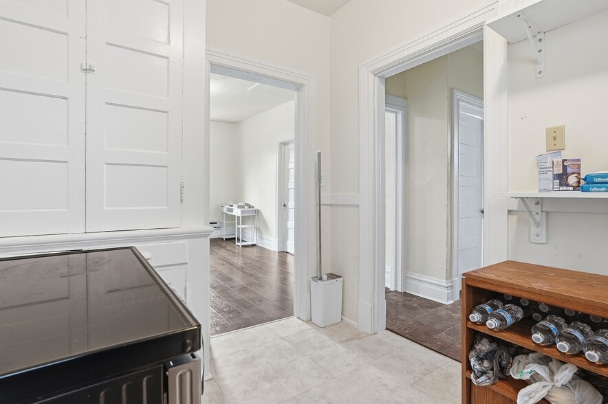 More Photos Of 10 Chesapeake St, Lyndora Apartments For Sale