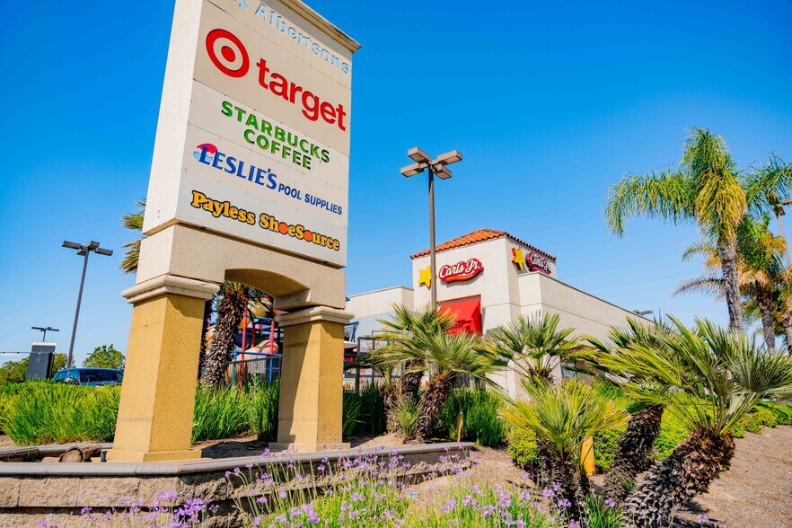 More Photos Of 40930-41090 California Oaks Rd, Murrieta Unknown For Lease