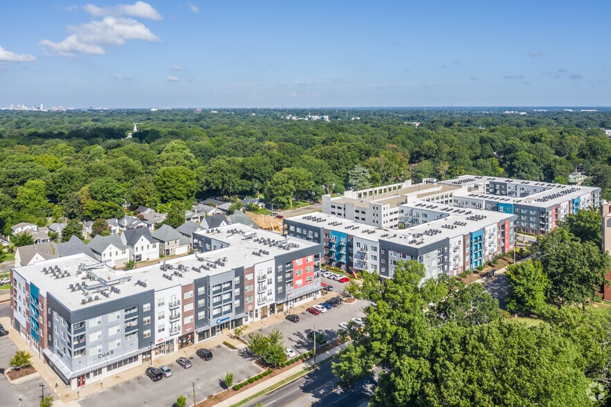 More Photos Of 395 S Highland St, Memphis Apartments For Lease