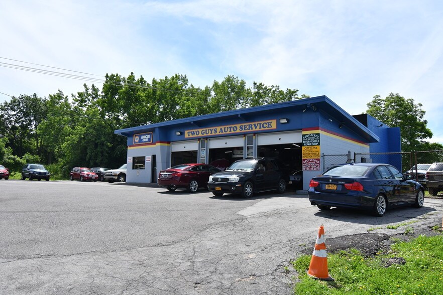 Primary Photo Of 1601 Lemoyne Ave, Syracuse Auto Repair For Sale