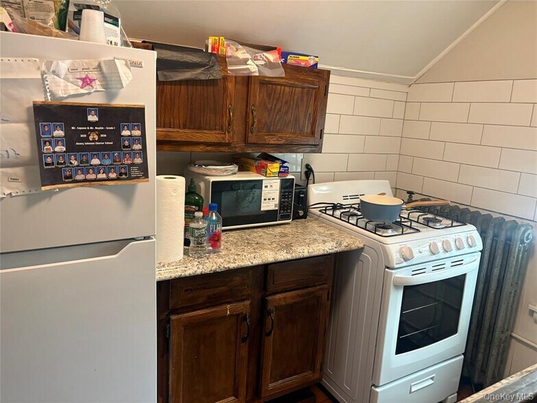 More Photos Of 287 Mrytle Ave, Albany Apartments For Sale