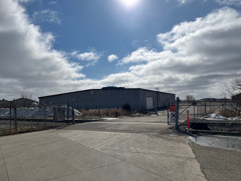 More Photos Of , Fargo Industrial For Sale