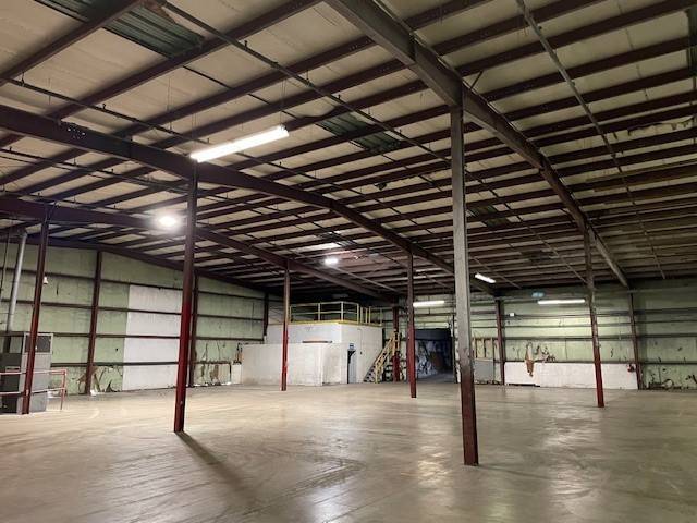 More Photos Of 6550 W Ridge Rd, Erie Warehouse For Lease
