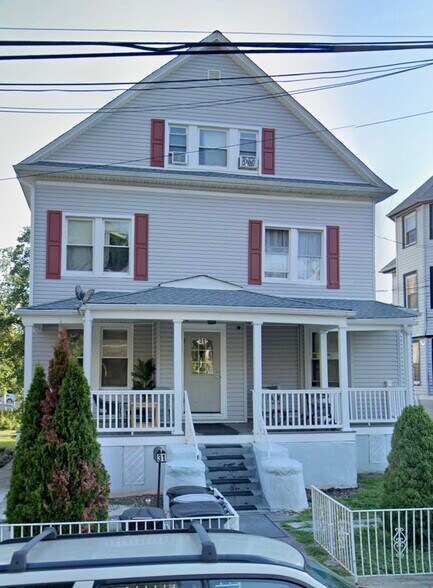 Primary Photo Of 29 Saint Andrews Pl, Yonkers Apartments For Sale