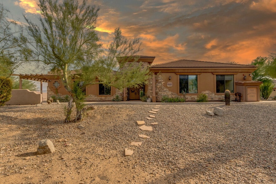 More Photos Of 10027 E Hillview St, Mesa Assisted Living For Sale