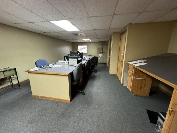 More Photos Of 8630 Storey Rd, Belding Industrial For Sale