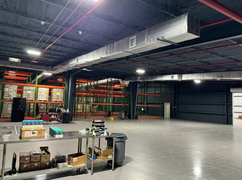 More Photos Of 4460 Old Dixie Hwy, Grant Warehouse For Lease