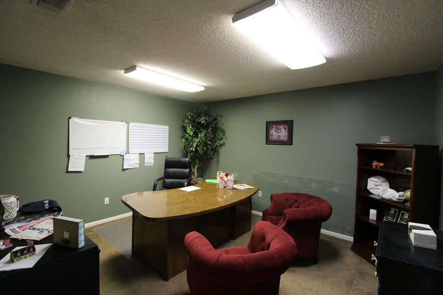 More Photos Of 1221 W University Blvd, Odessa Medical For Sale