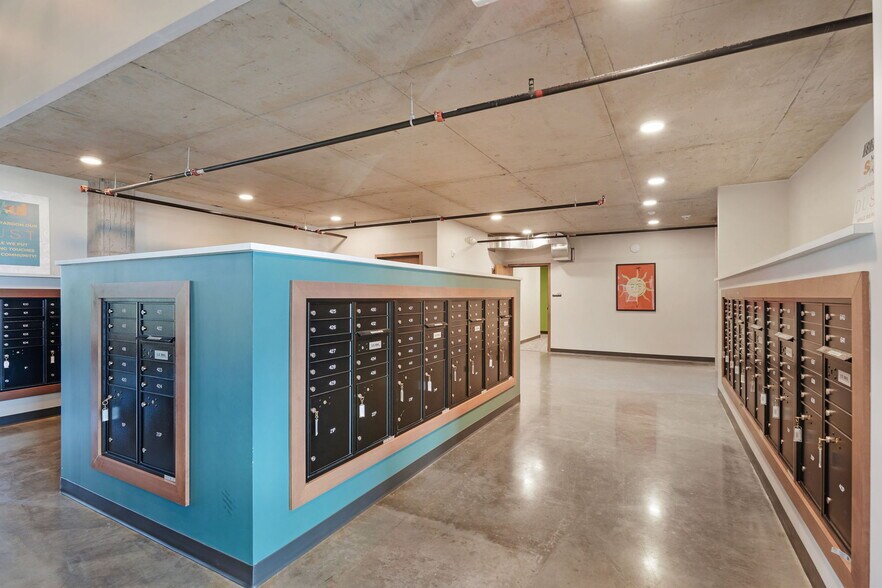 More Photos Of 176 Robert St S, Saint Paul Apartments For Lease