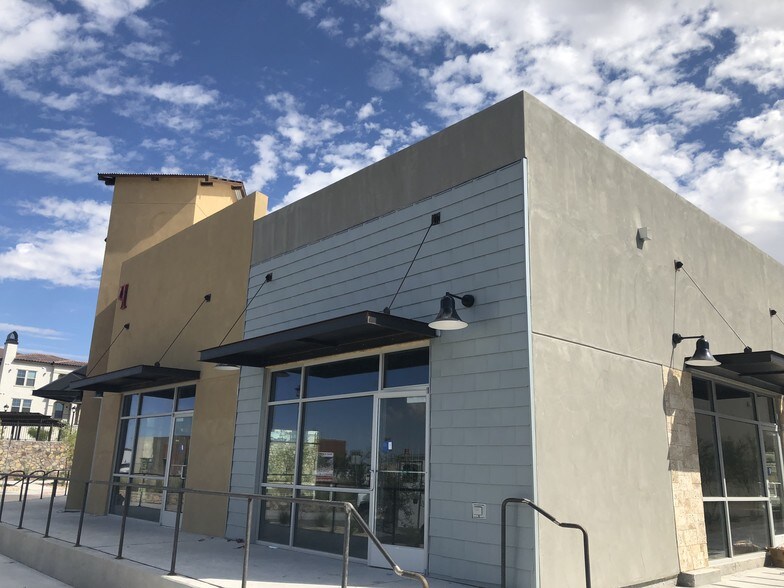 More Photos Of 1571 N Resler Dr, El Paso Unknown For Lease