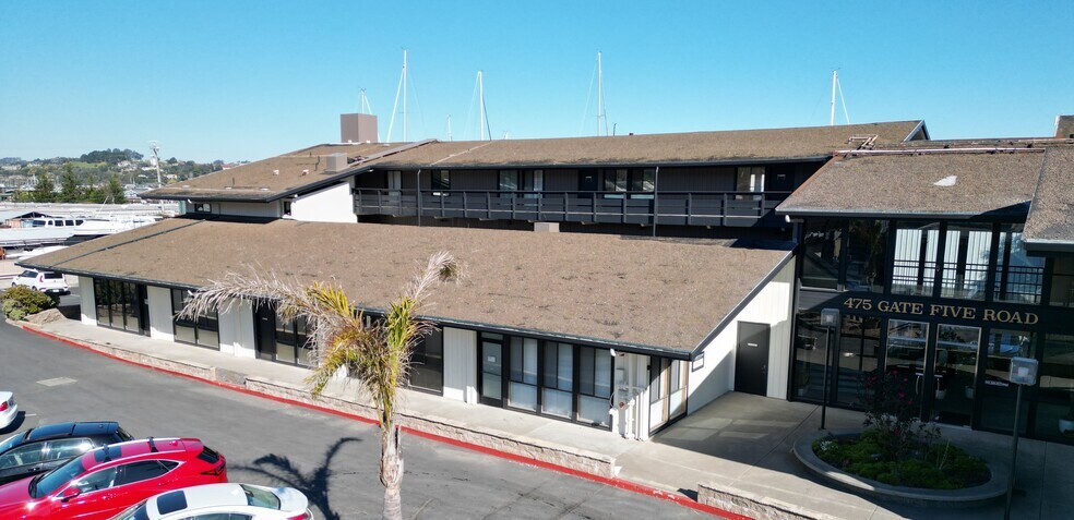 More Photos Of 475 Gate Five Rd, Sausalito Office For Lease
