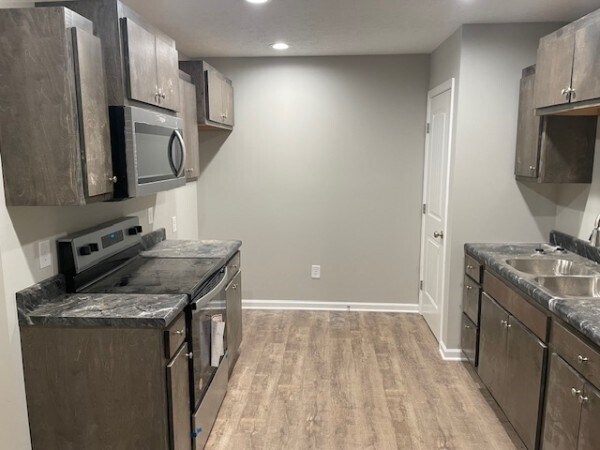 More Photos Of 300 8th Ave NW, Winchester Multifamily For Sale