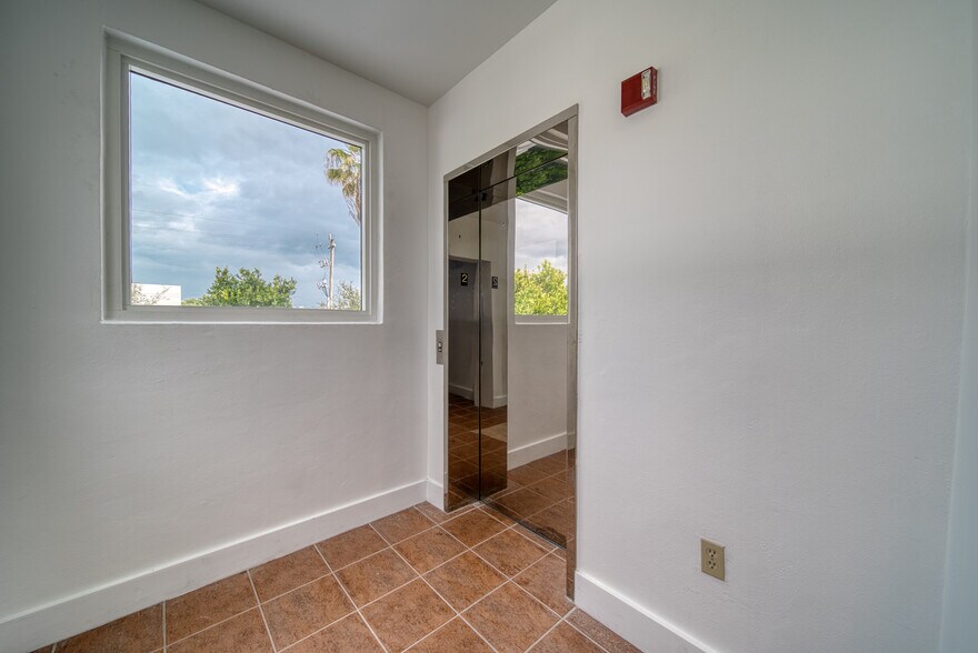 More Photos Of 7500 NW 52nd St, Miami Medical For Lease