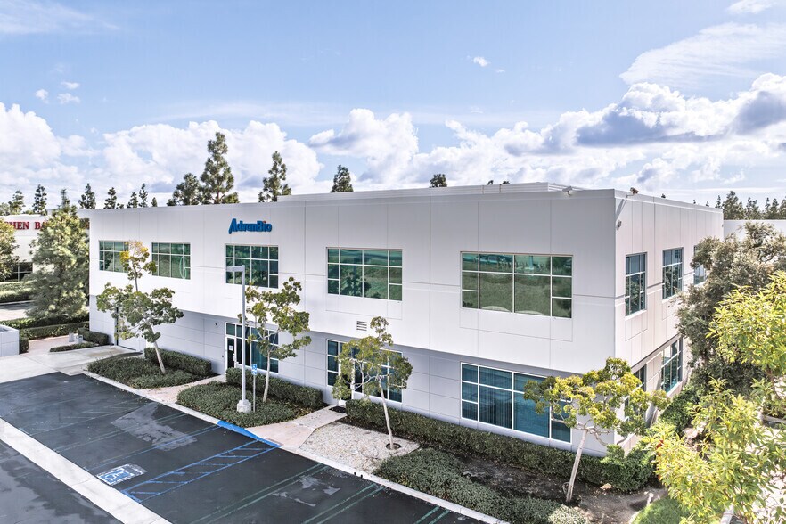 More Photos Of 8717 Research Dr, Irvine Office For Lease