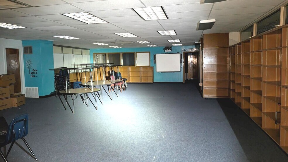 More Photos Of 25 Sheraton Dr, Little Rock Schools For Sale