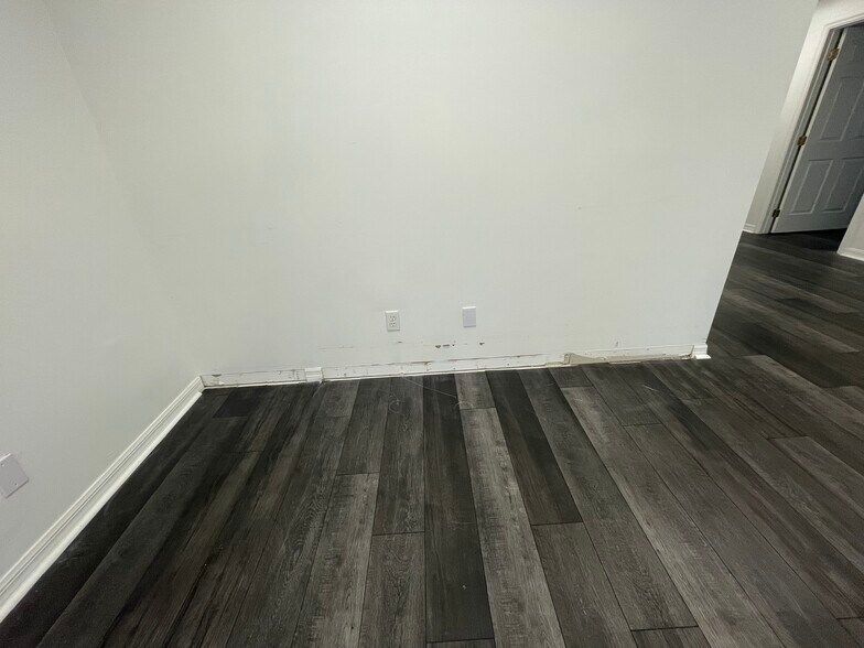 More Photos Of 12520 World Plaza Ln, Fort Myers Medical For Lease