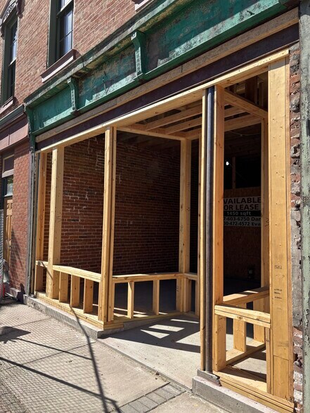 More Photos Of 16 S Market St, Troy Storefront For Lease