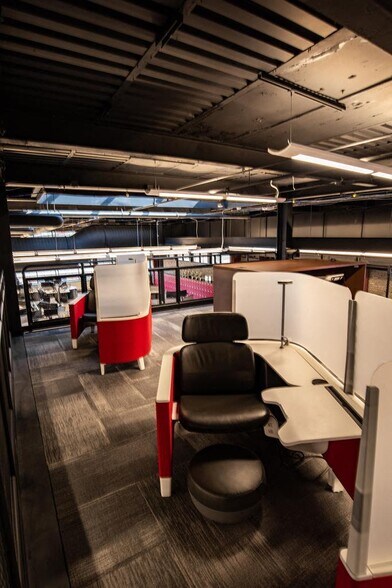 More Photos Of 525-705 3rd St, Beloit Office For Lease