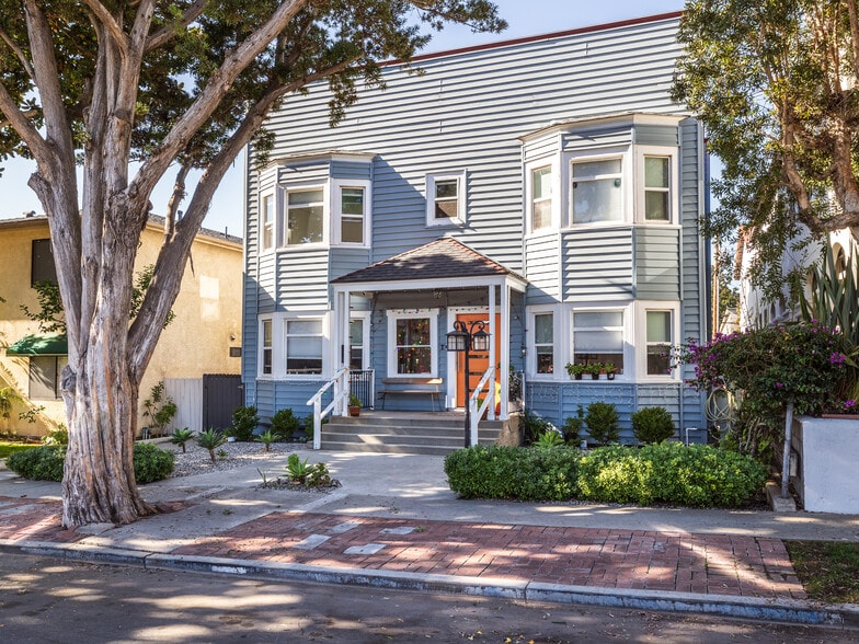 Primary Photo Of 221 Concord St, El Segundo Apartments For Sale