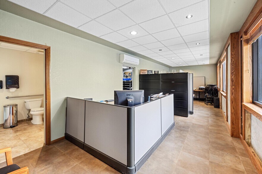 More Photos Of 3700-3718 SW 30th Ave, Fort Lauderdale Warehouse For Sale