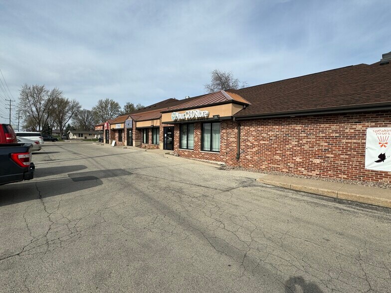 More Photos Of 3402 N Richmond St, Appleton Storefront Retail Office For Lease