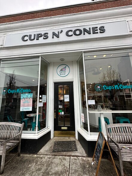 More Photos Of 235-239 Sound Beach Ave, Old Greenwich Freestanding For Lease