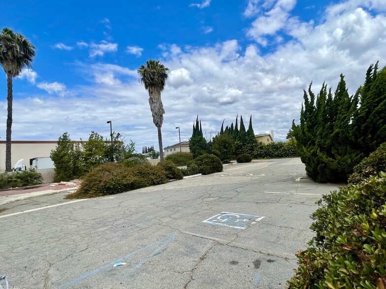 More Photos Of 5619 Ball Rd, Cypress Land For Sale