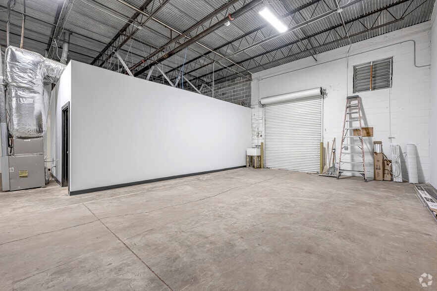 More Photos Of 1450-1468 Chattahoochee Ave NW, Atlanta Warehouse For Lease