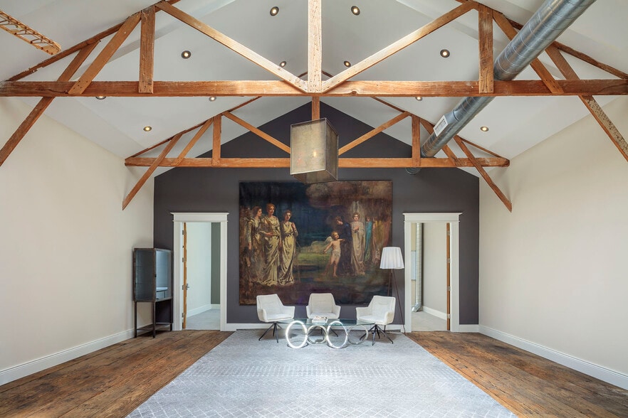 More Photos Of 72 Tehama St, San Francisco Loft Creative Space For Sale