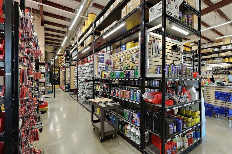 More Photos Of 104 Hazelton Cv, Gluckstadt Light Distribution For Lease