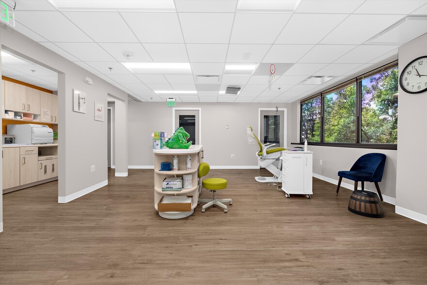 More Photos Of 10801 Lockwood Dr, Silver Spring Medical For Sale