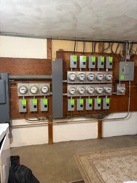 More Photos Of 1101 Broadway St, East McKeesport Apartments For Sale