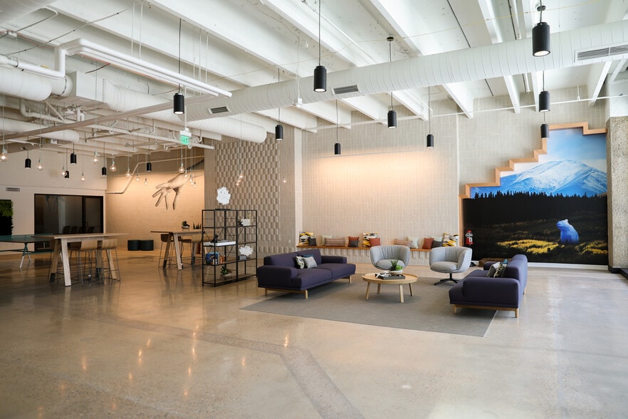 More Photos Of 1660 Lincoln St, Denver Office For Lease