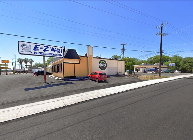 More Photos Of 1363-1375 Austin Hwy, San Antonio Storefront For Sale