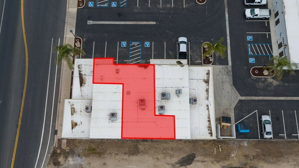 More Photos Of 441 N M St, Tulare Office For Lease